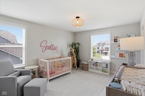 5166 Peachtree Road Zionsville IN 46077