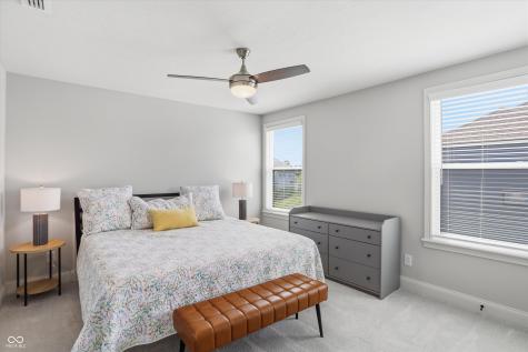 5166 Peachtree Road Zionsville IN 46077