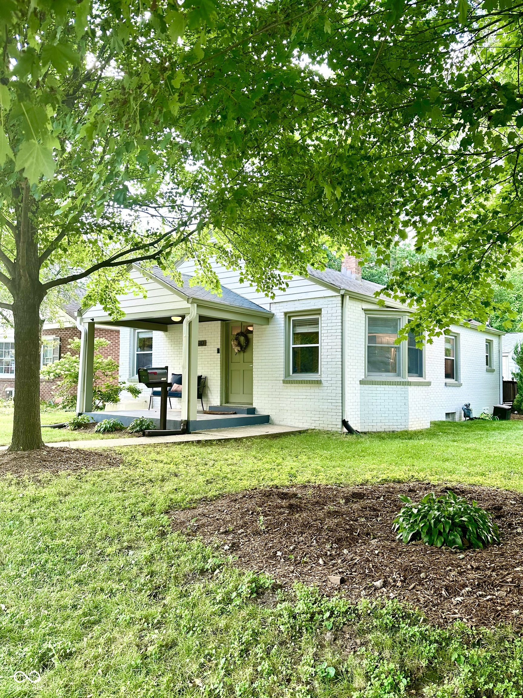 1530 E 54th Street Indianapolis IN 46220