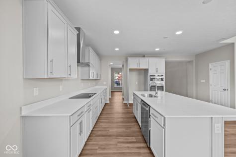 10621 Banyan Wood Court Indianapolis IN 46239