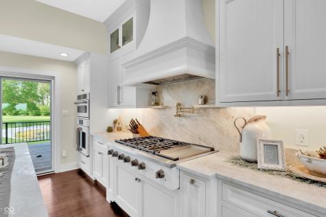 3274 E 700 N Whiteland IN 46184