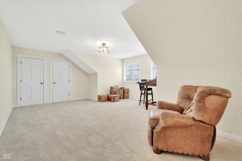 3274 E 700 N Whiteland IN 46184