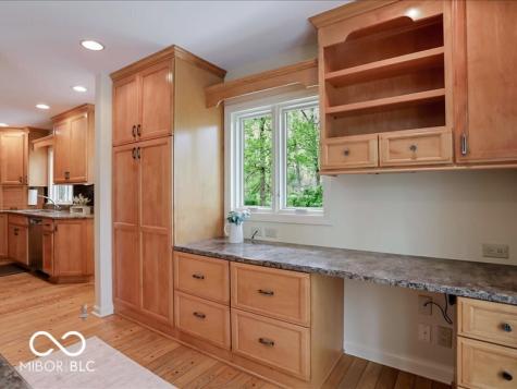 6410 Avalon Lane E Indianapolis IN 46220