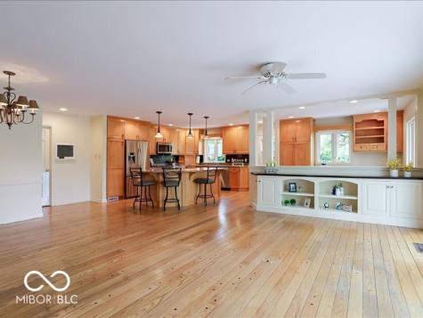 6410 Avalon Lane E Indianapolis IN 46220
