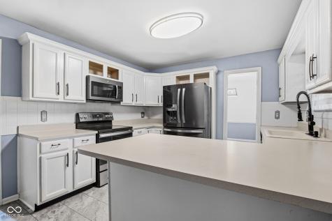 4404 Devon Lake Road Indianapolis IN 46226