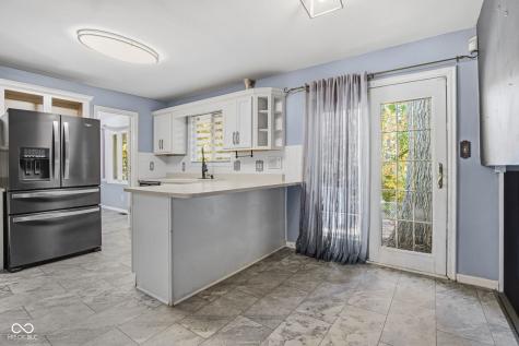 4404 Devon Lake Road Indianapolis IN 46226