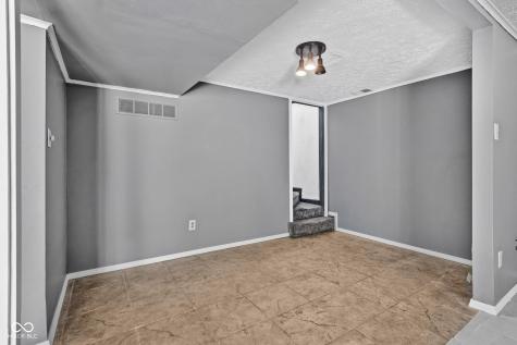 4404 Devon Lake Road Indianapolis IN 46226