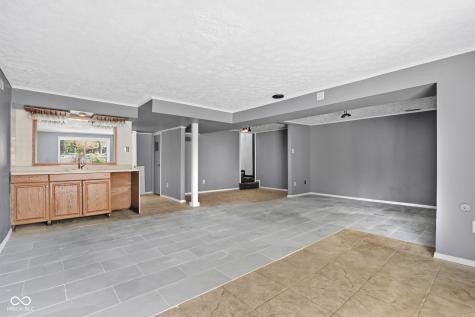 4404 Devon Lake Road Indianapolis IN 46226