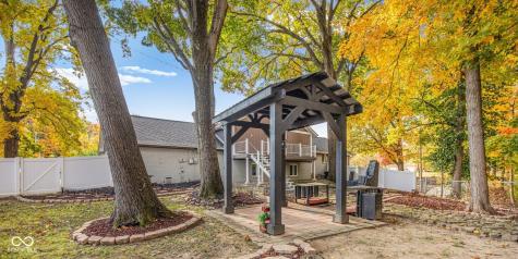 4404 Devon Lake Road Indianapolis IN 46226