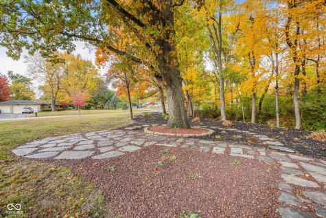 4404 Devon Lake Road Indianapolis IN 46226