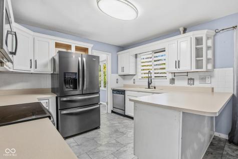 4404 Devon Lake Road Indianapolis IN 46226