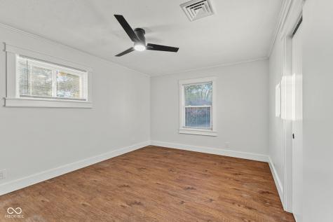 8050 W Oak Street Zionsville IN 46077