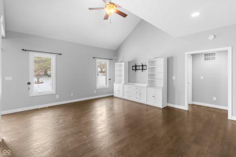 6206 Regency Drive Columbus IN 47203