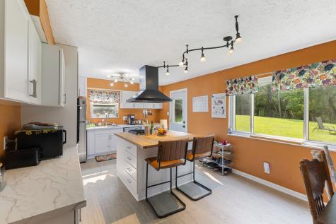 321 Gimber Court Indianapolis IN 46225