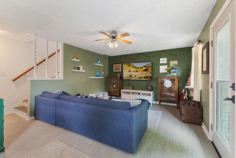 321 Gimber Court Indianapolis IN 46225