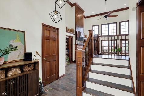 136 W Chalet Drive Mooresville IN 46158