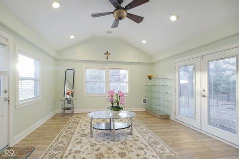 8166 Parsley Lane Indianapolis IN 46237
