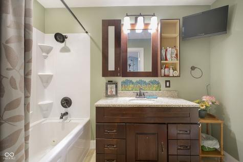 8166 Parsley Lane Indianapolis IN 46237