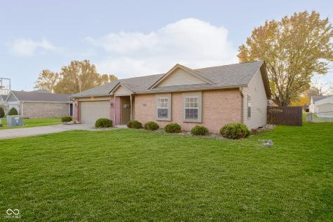 8166 Parsley Lane Indianapolis IN 46237