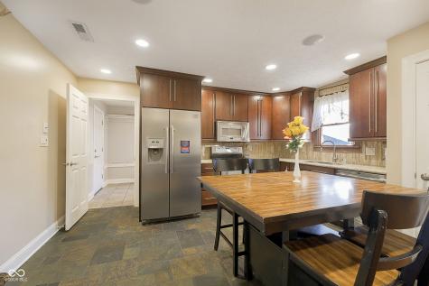 8166 Parsley Lane Indianapolis IN 46237
