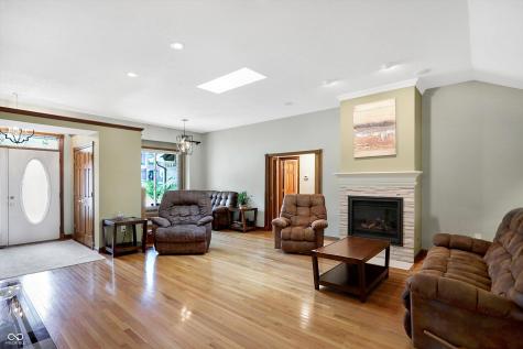 7453 Liscannor Lane Indianapolis IN 46217