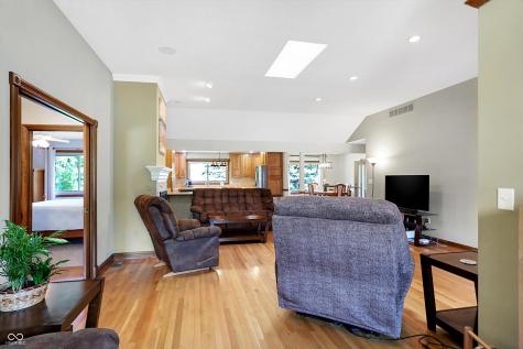 7453 Liscannor Lane Indianapolis IN 46217