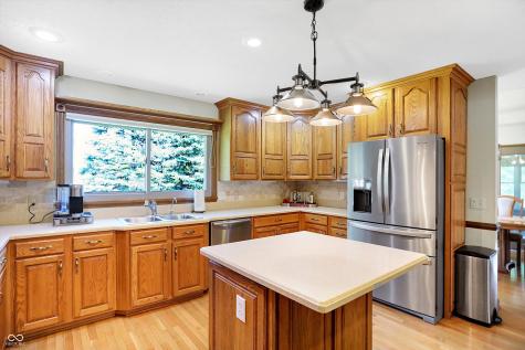 7453 Liscannor Lane Indianapolis IN 46217