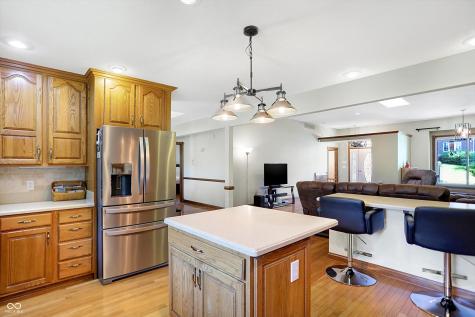 7453 Liscannor Lane Indianapolis IN 46217