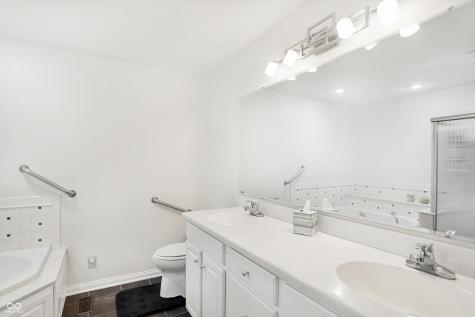 7453 Liscannor Lane Indianapolis IN 46217