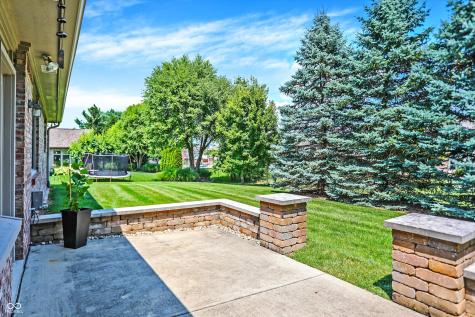 7453 Liscannor Lane Indianapolis IN 46217