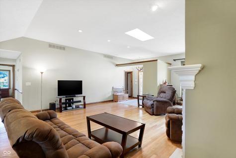 7453 Liscannor Lane Indianapolis IN 46217