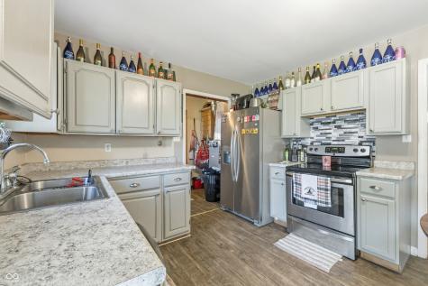 3613 N Locust Street Muncie IN 47304
