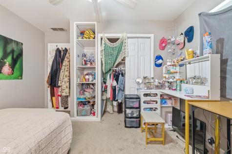 3613 N Locust Street Muncie IN 47304