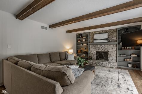 3694 Stratford Place Carmel IN 46033