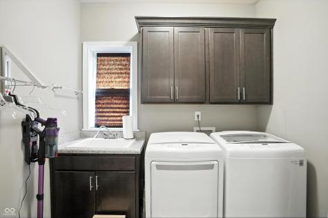 6616 Stonepoint Way Indianapolis IN 46237
