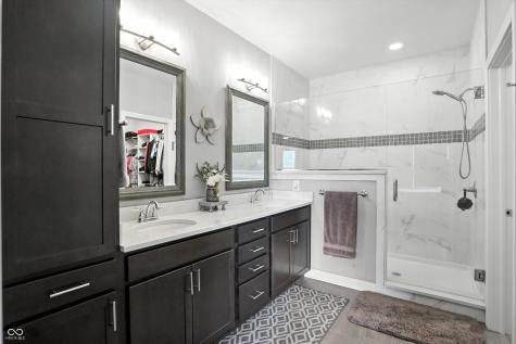 6616 Stonepoint Way Indianapolis IN 46237