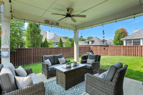 6616 Stonepoint Way Indianapolis IN 46237