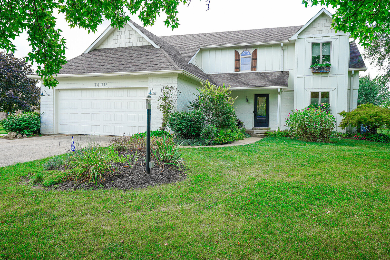 7440 Hickory Road Indianapolis IN 46259