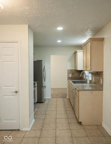 8898 Torrance Place Fishers IN 46038