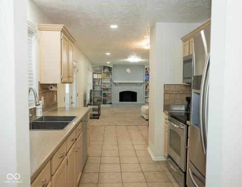 8898 Torrance Place Fishers IN 46038