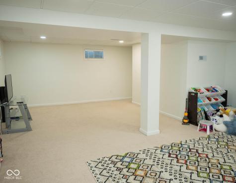 8898 Torrance Place Fishers IN 46038