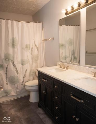 8898 Torrance Place Fishers IN 46038