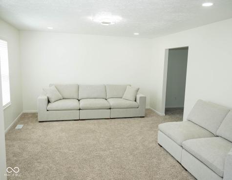 8898 Torrance Place Fishers IN 46038