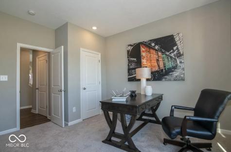 10048 Falls Canyon Lane Indianapolis IN 46229
