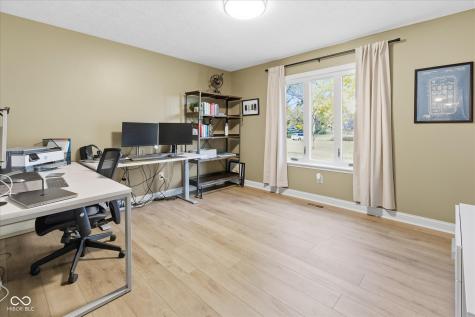 222 Bays Drive Noblesville IN 46062