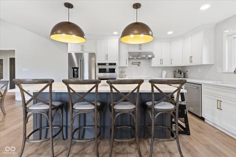 222 Bays Drive Noblesville IN 46062