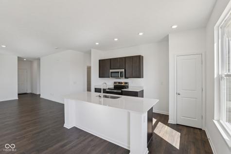 8719 Hollander Drive Camby IN 46113