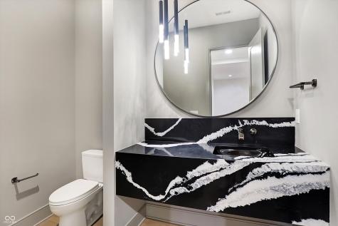 5035 Abington Way Zionsville IN 46077