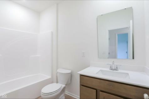 8625 Meadowlands Court Plainfield IN 46168