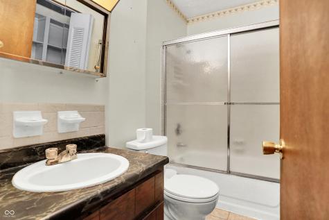 482 Spring Drive Greenwood IN 46143